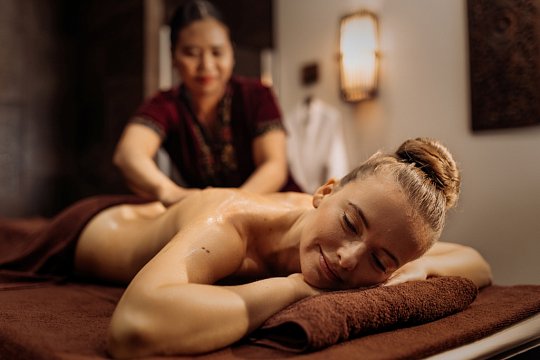 Подарочный сертификат на Новый год на сумму 50000 рублей