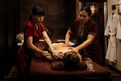 Подарочный сертификат на Новый год "Традиционный тайский массаж"